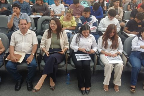 Capacitan a futuros profesionales de la construcción en permisos y planificación territorial