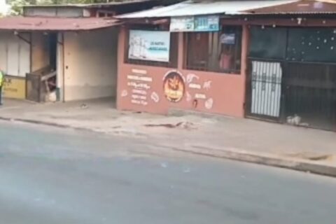 Joven fallece tras perder el control de su moto en Managua