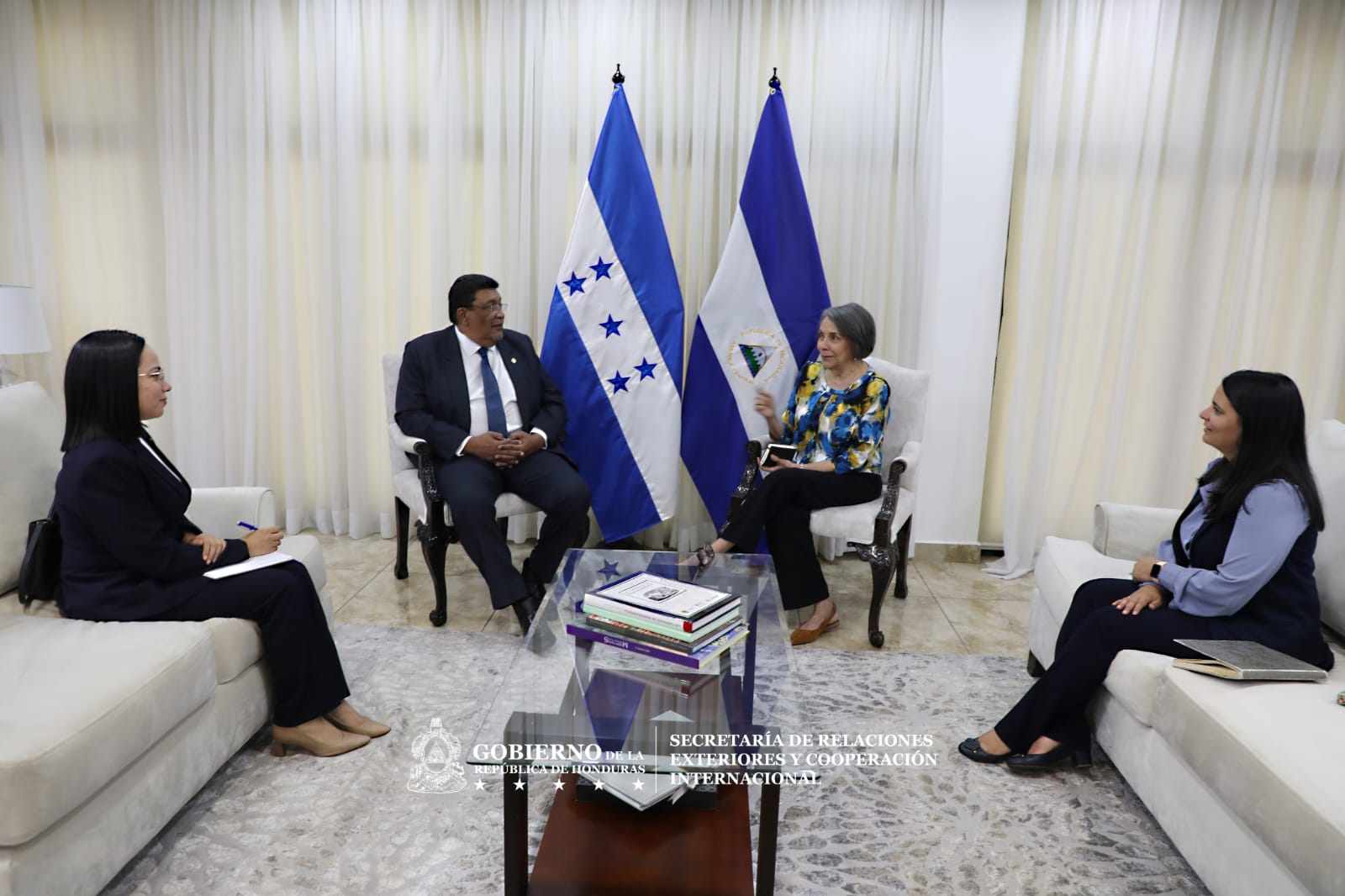 La integración regional, el SICA y la agenda bilateral, abordan Honduras y Nicaragua
