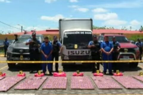 Policía incauta media tonelada de cocaína en Wiwilí