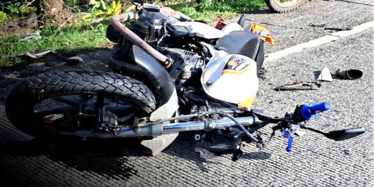 Accidente de tránsito entre moto y camioneta en Paiwas cobra la vida de un hombre