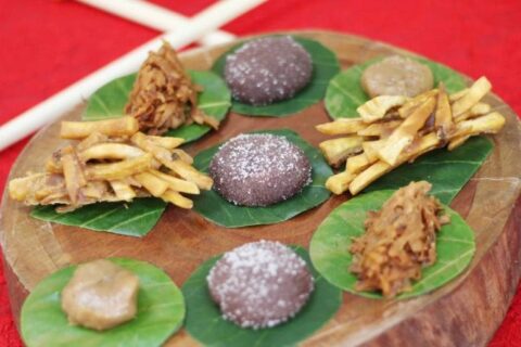 Centro tecnológico promueve la gastronomía local con exhibición de postres tradicionales