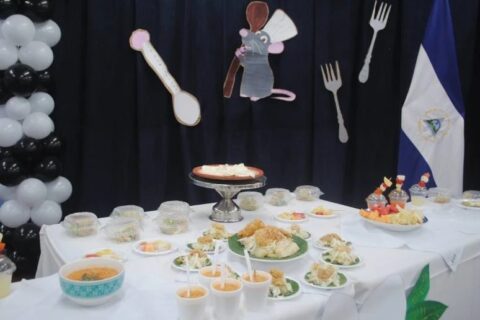Universitarios promueven el desarrollo gastronómico con identidad y creatividad