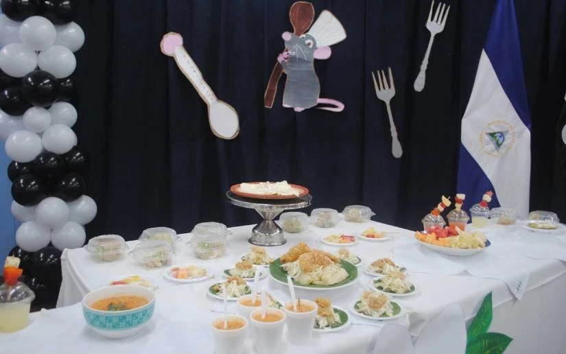 Universitarios promueven el desarrollo gastronómico con identidad y creatividad