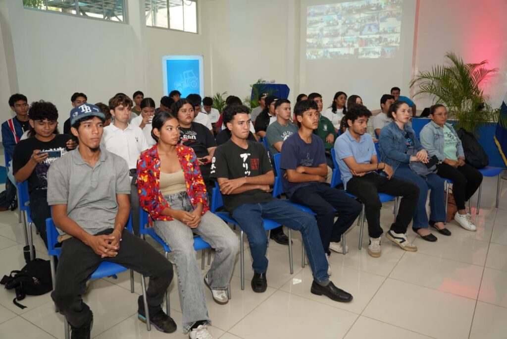 Innovatec inicia jornada nacional con más de 600 proyectos innovadores