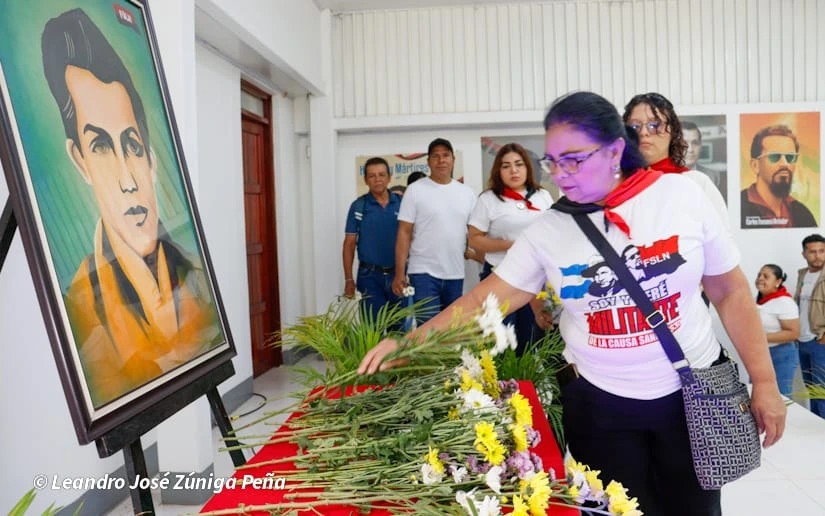 Rinden homenaje al maestro Ricardo Morales Avilés en su 87 aniversario de natalicio