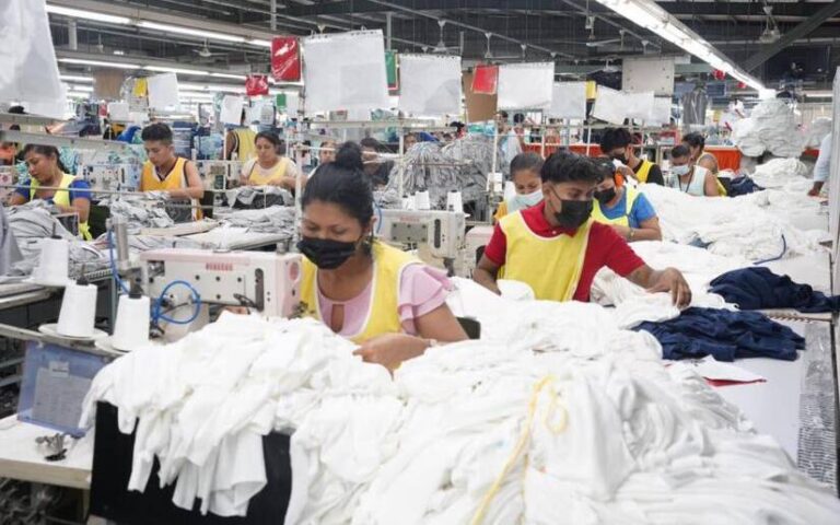 Demanda mundialista dinamiza producción textil en Nicaragua