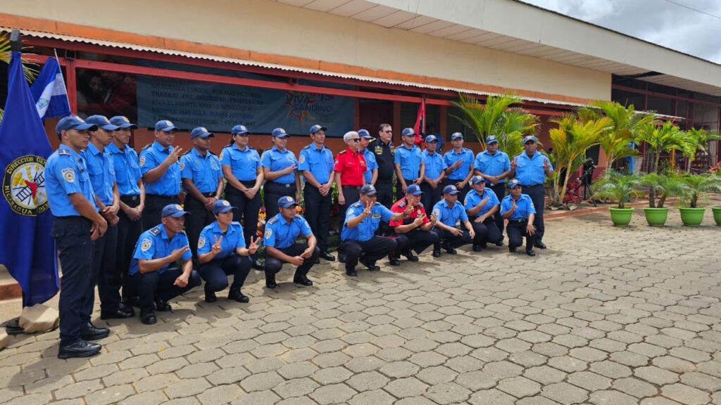 Bomberos Unidos inician tres cursos ante respuesta de emergencias y desastres