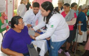 Desarrollan jornada para atender a adultos mayores con diabetes en Villa Venezuela