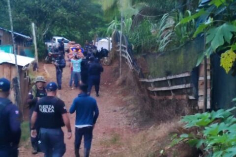 36 nicaragüenses detenidos en operativo contra minería ilegal en Costa Rica