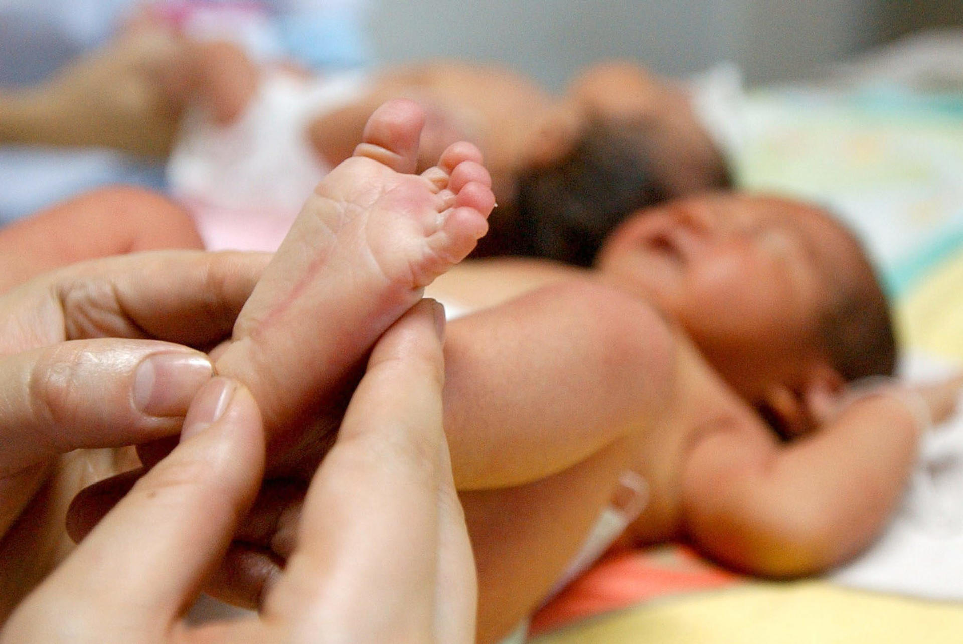 “Totalmente prevenible”: expertos alertan por repunte de sífilis que deja 42 bebés muertos en Australia