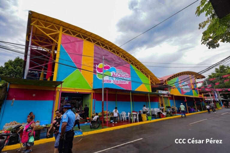 Incrementa en 800% la inversión en infraestructura en los ocho mercados capitalinos