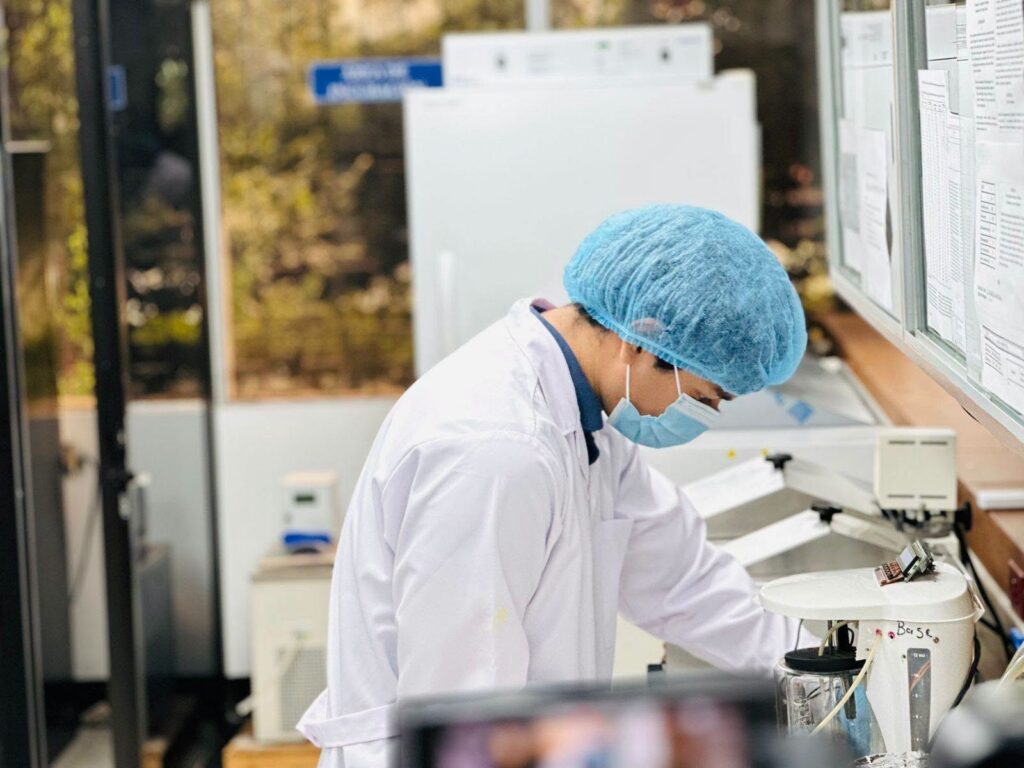 UNAN Managua moderniza laboratorio de microbiología para ampliar formación de profesionales