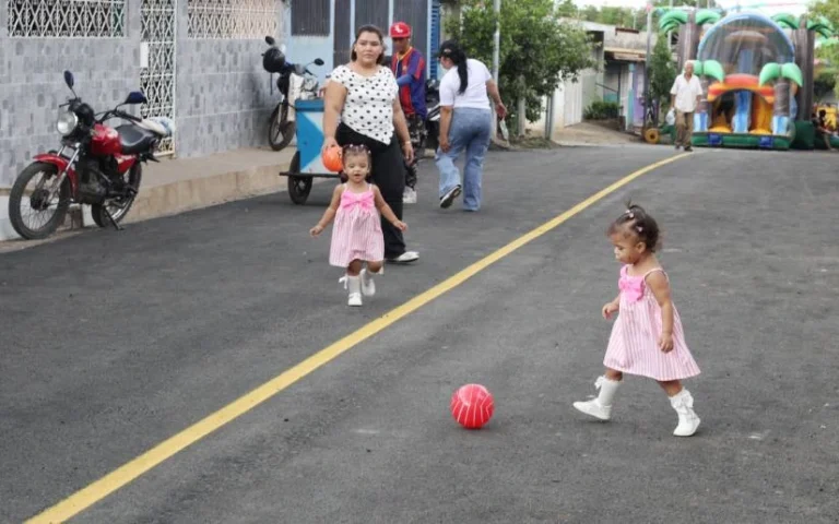Adiós a las inundaciones con nuevas calles en el Barrio Laureles Norte