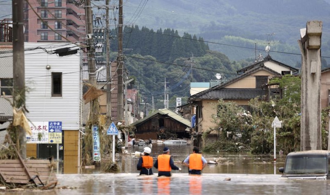 Evacúan a millones de personas debido a las fuertes lluvias en Japón