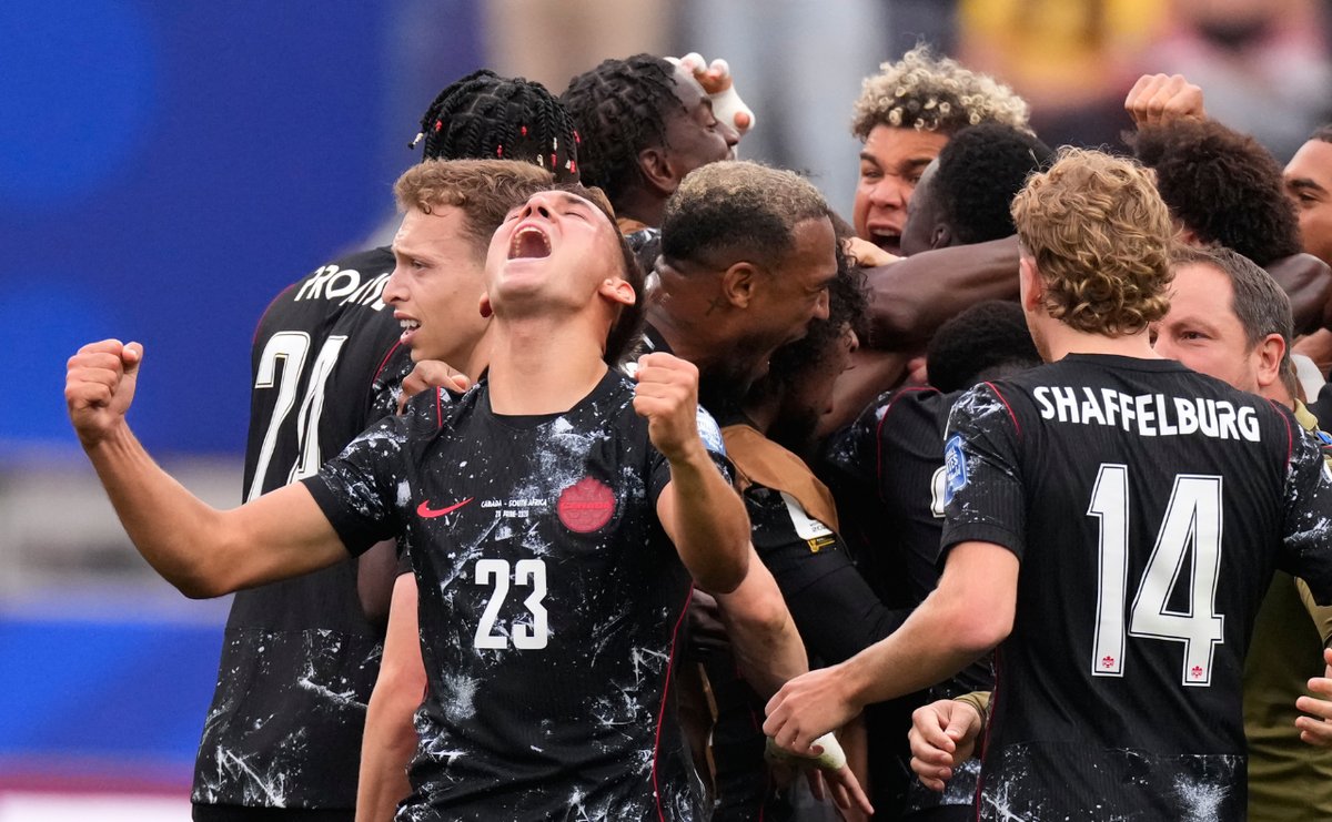 Canadá derrota a Sudáfrica por 1-0 y avanza a los octavos de final del Mundial 2026