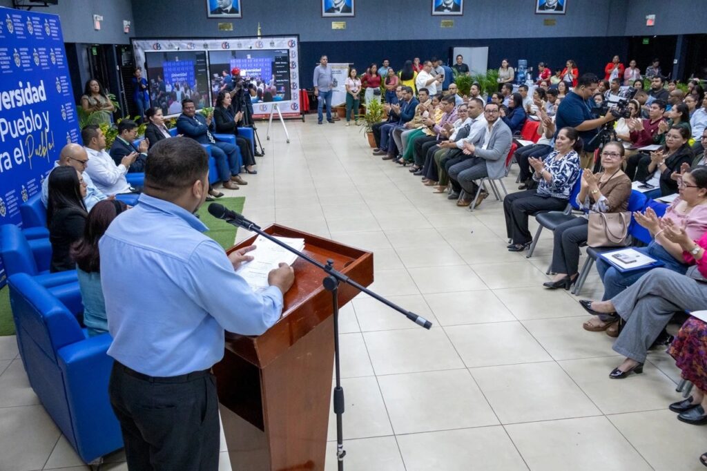 Inician maestrías estratégicas en la UNAN-Managua con 87 profesionales de la salud