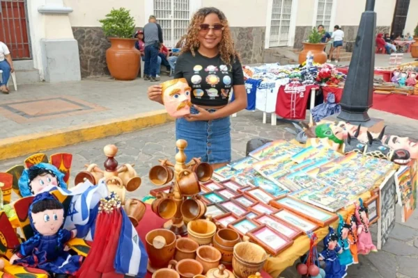 Emprendedores generan C$2.5 millones a través de 120 ferias en Nicaragua