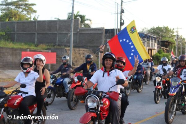 Leoneses celebran 47 años de la caída de la última fortaleza de la dictadura somocista
