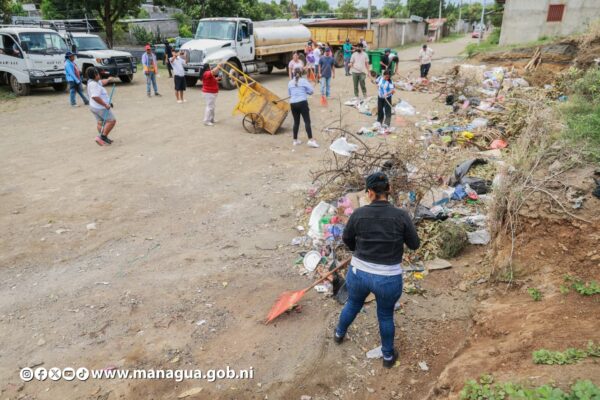 Managua elimina 250 toneladas de basura en 17 jornadas de limpieza comunitaria