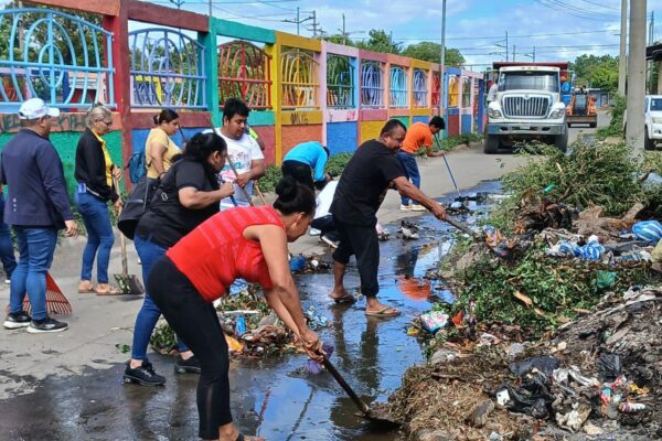 Transforman basurero ilegal en el Distrito VI de Managua, en un espacio limpio y reforestado