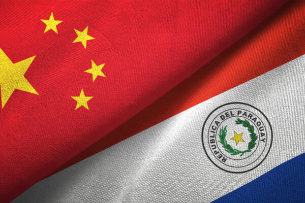 Paraguay reta a China con su primera exportación de carne aviar a Taiwán
