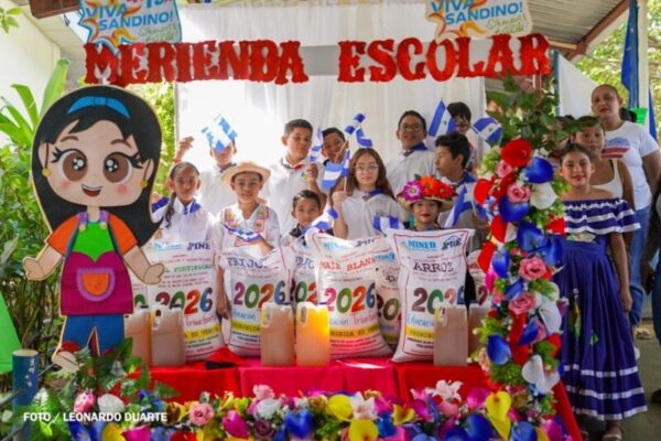 Miles de quintales de alimentos de la Merienda Escolar son enviados a las escuelas del país