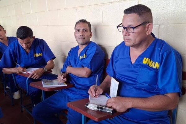 Universidades Pueblo Presidente garantizan formación superior a dos mil privados de libertad