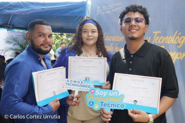 Inatec certifica a nuevos profesionales en educación técnica y tecnológica