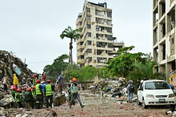 El número de víctimas por el doble terremoto en Venezuela aumenta a 4.490