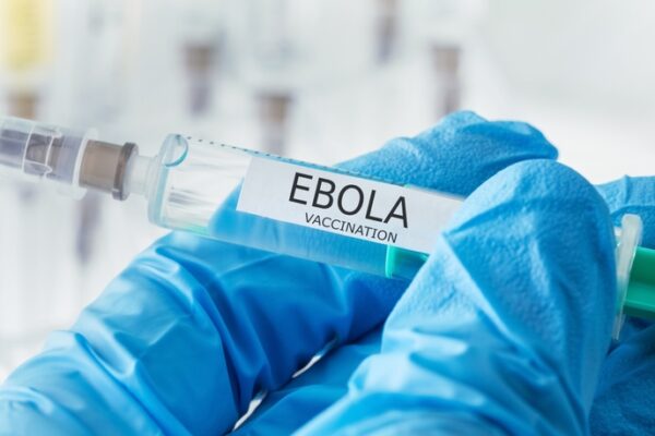 Prueban en humanos vacuna contra una nueva cepa del ébola