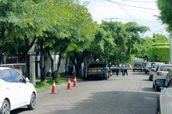 Muere en el Hospital Militar mujer atacada a balazos presuntamente por su expareja