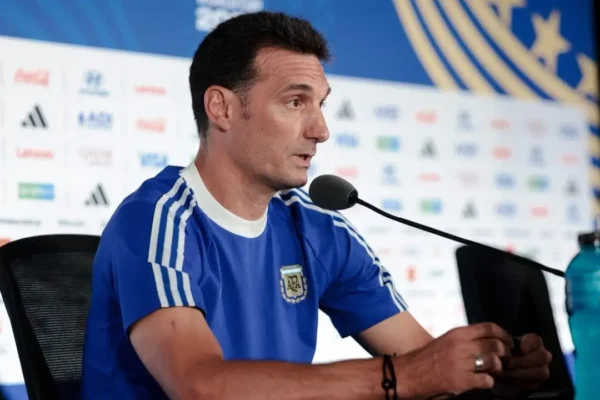 “No estoy para meterle nafta al fuego”: Scaloni rebaja el tema de Malvinas ante el duelo contra Inglaterra