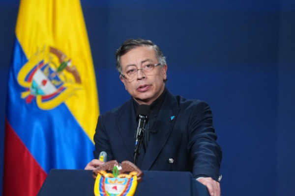 Petro insiste en que hubo “fraude” electoral y dice dónde se cometió