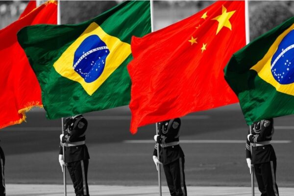 China ofrece unir fuerzas con Brasil ante alza de aranceles de EE.UU