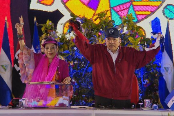 Copresidentes encabezan acto del 47/19: “La principal victoria es la paz”, destaca Cra. Rosario