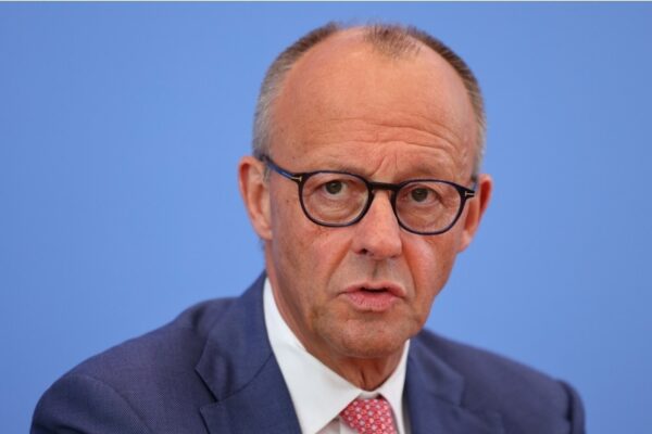 Merz admite que Alemania echa en falta el gas ruso