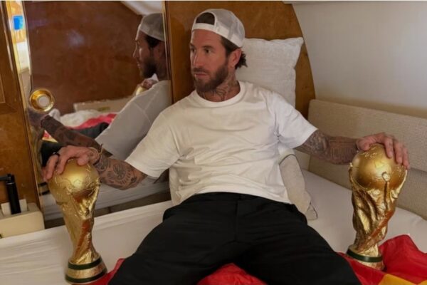 Sergio Ramos recrea icónica foto de Messi y desata una tormenta en redes