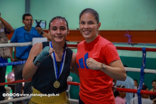Alcaldía de Managua proyecta a las nuevas promesas del boxeo en los Jueves de Combate