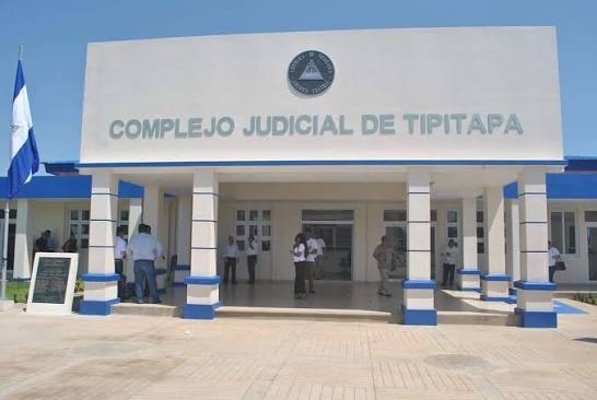 Adolescente que asesinó a su hijastro de 3 añitos enfrentará un máximo de 6 años de prisión