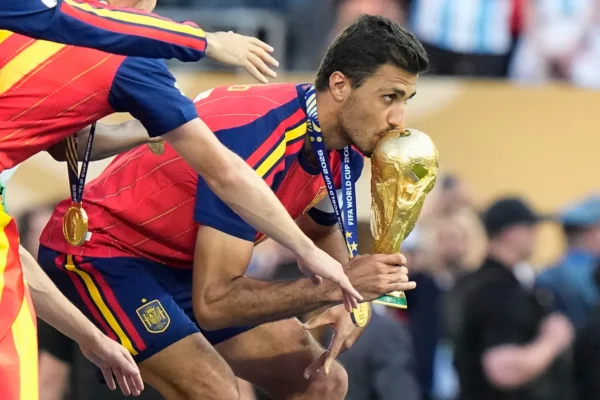 Rodri será operado de la espalda tras ganar el Mundial con España