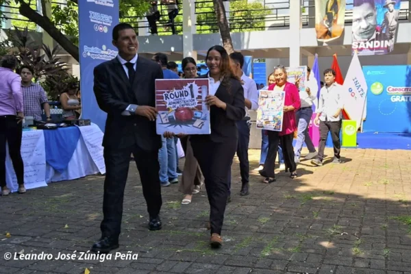 Más de 100 mil estudiantes inician clases del II semestre en los centros técnicos