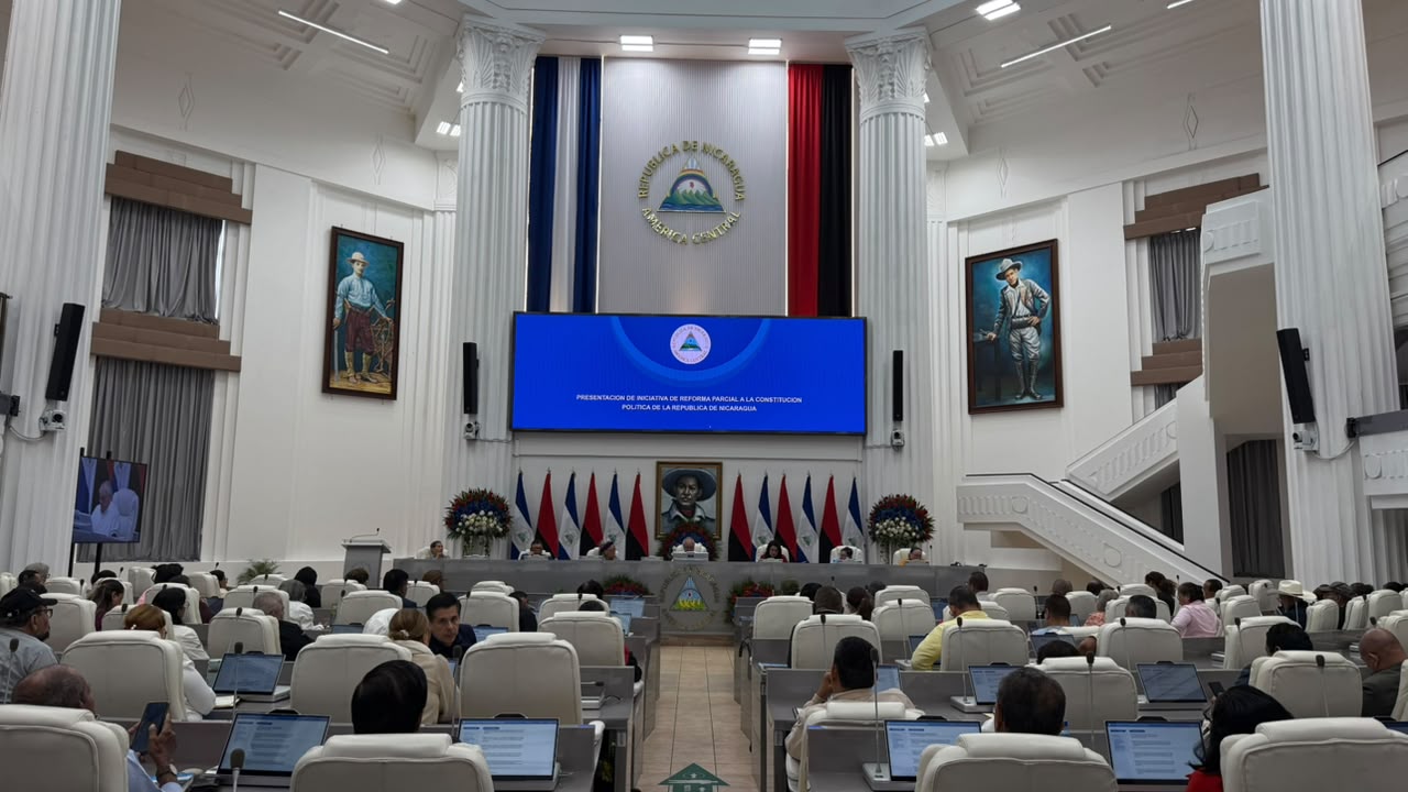 Asamblea Nacional crea comisión especial para estudiar reforma parcial a la Constitución