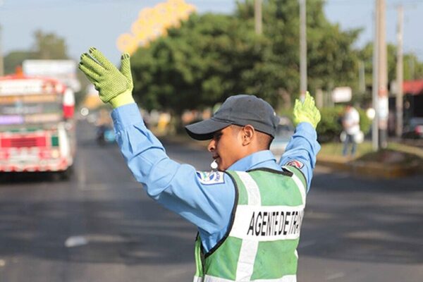 Más de 300 detenidos y 574 licencias suspendidas en operativos viales en Nicaragua