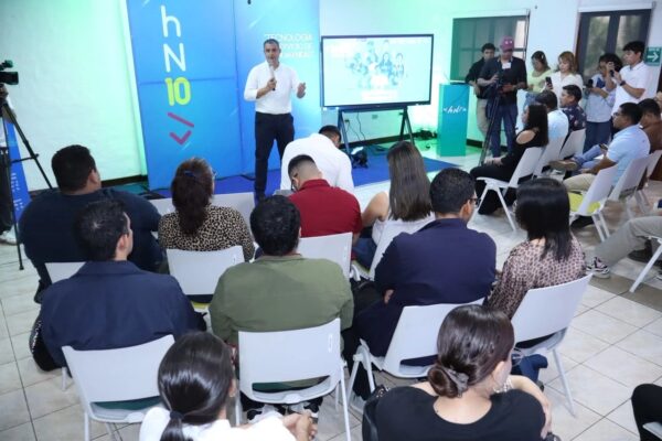 Afinan criterios para evaluar los proyectos del Hackathon Nicaragua 2026