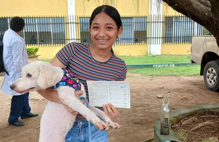 Minsa inicia campaña para vacunar más de 1.7 millones de perros contra la rabia
