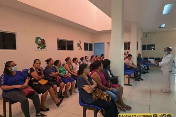 Feria en fin de semana facilita el acceso a la salud dermatológica a las familias de Masaya