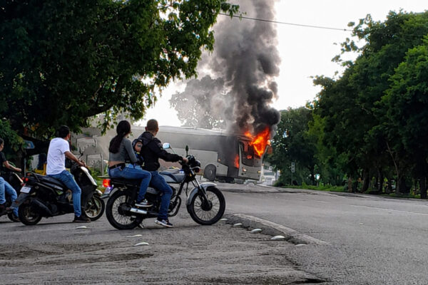 Bloqueos en Michoacán tras captura de importante capo por el Ejército mexicano