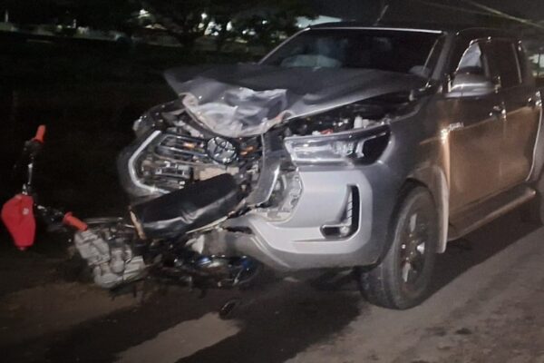 Dos jóvenes motorizados mueren tras ser embestidos por conductor de camioneta que se fugó en Matagalpa