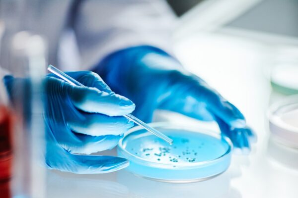 Rusia desarrolla un prototipo de vacuna contra el cáncer que afecta principalmente a los fumadores